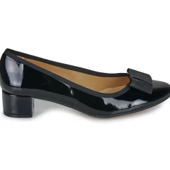 Betty London - Hélène