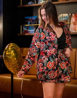 Betty London - LAUREN