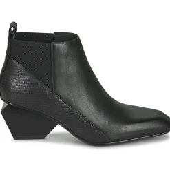 United nude - JACKY X